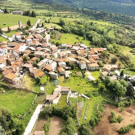 Calrei Country house Lles