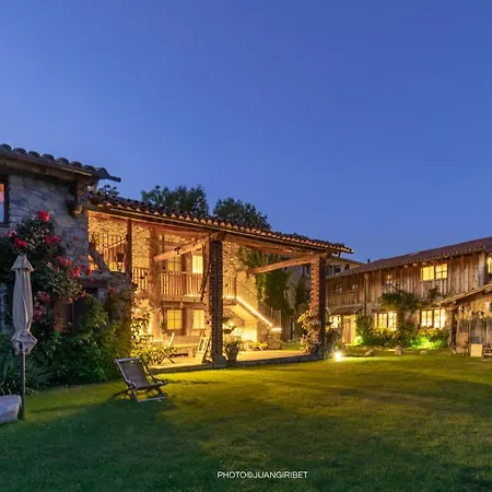 Calrei Country house Lles